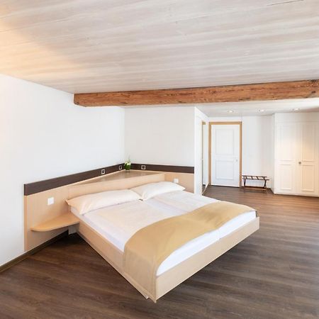 Hotel Zum Goldenen Kreuz Фрауэнфельд Экстерьер фото